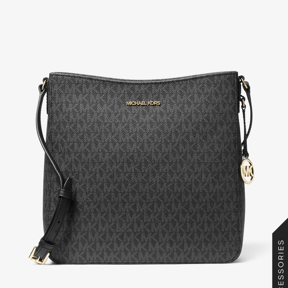 Michael Kors jet set messenger bag
